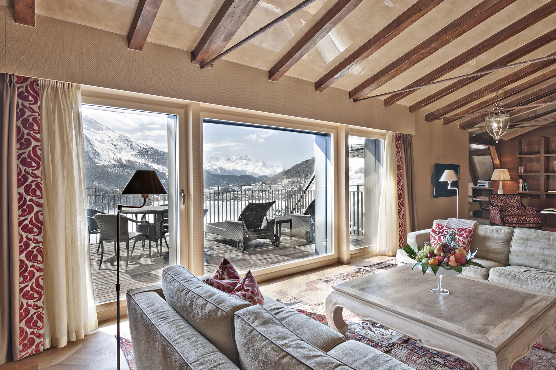 Отель Carlton St.Moritz: Ледяная сказка